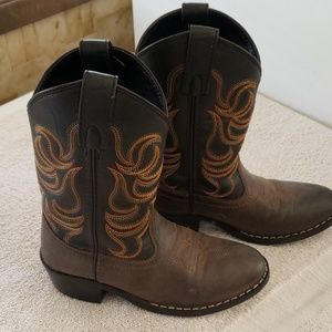 Boys boots.